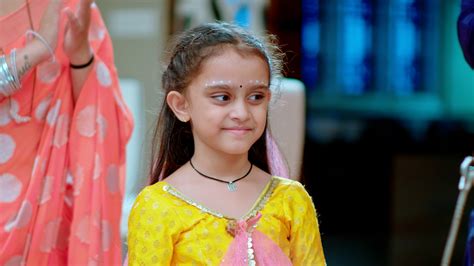 Watch Chukki Taare Season 1 Episode 142 .